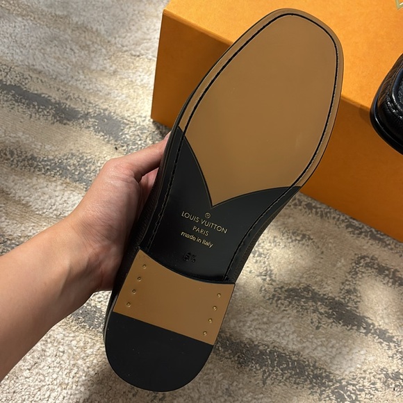 Brand New Louis Vuitton loafers - Picture 3 of 3